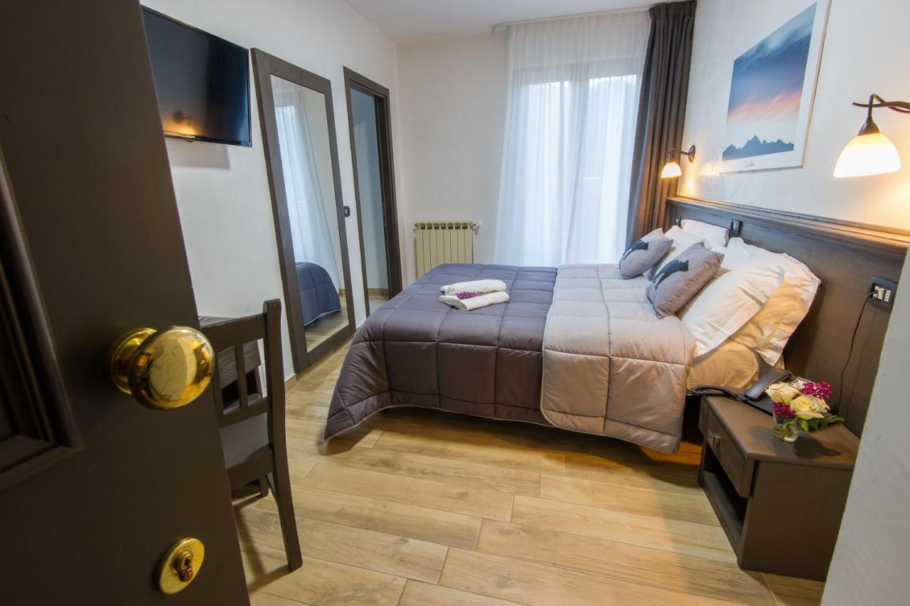 Hotel Iris Pescasseroli Extérieur photo