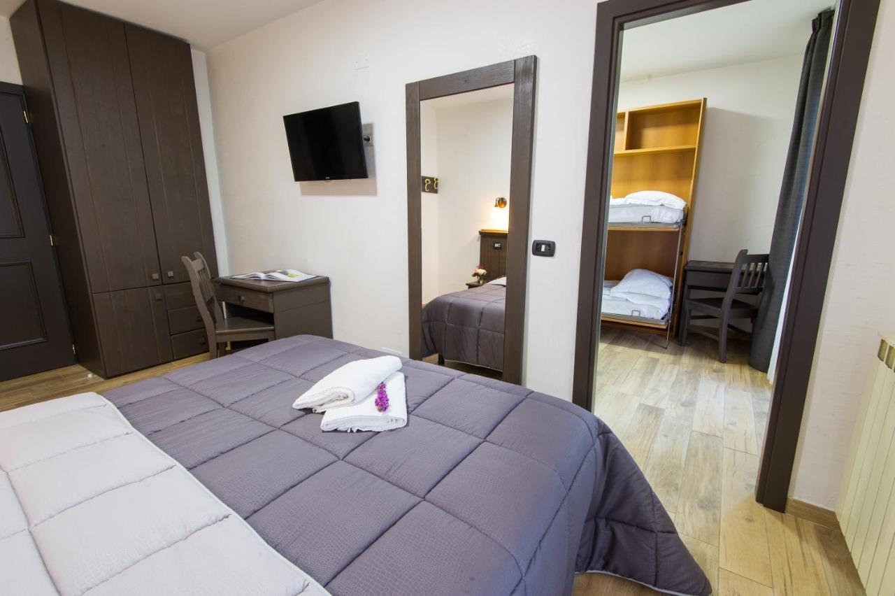 Hotel Iris Pescasseroli Extérieur photo